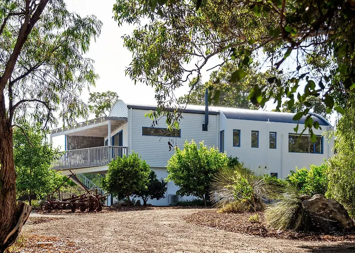 Carpe Mykonos - Brand New Home - Bushland Retreat Margaret River